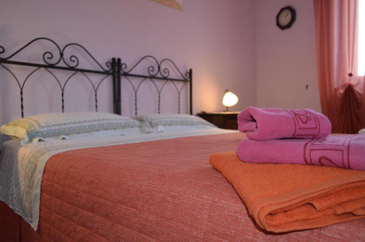 B&B Le Colonne Montefusco 外观 照片