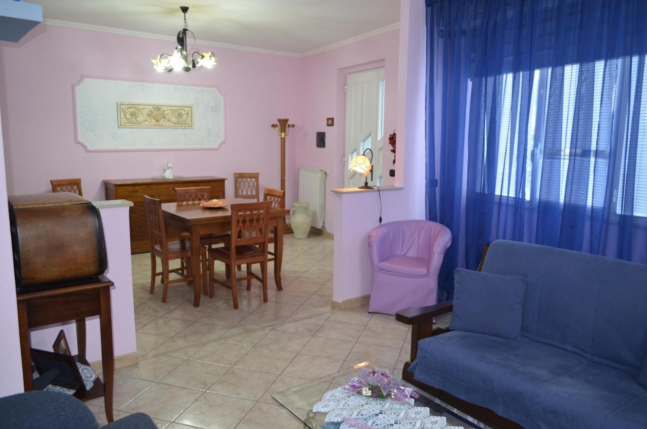 B&B Le Colonne Montefusco 外观 照片