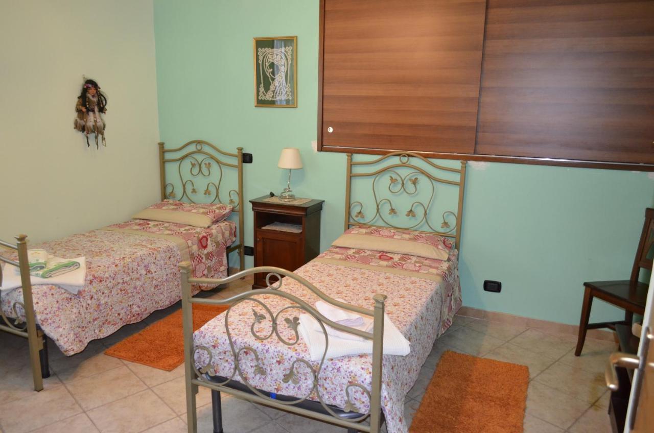 B&B Le Colonne Montefusco 外观 照片