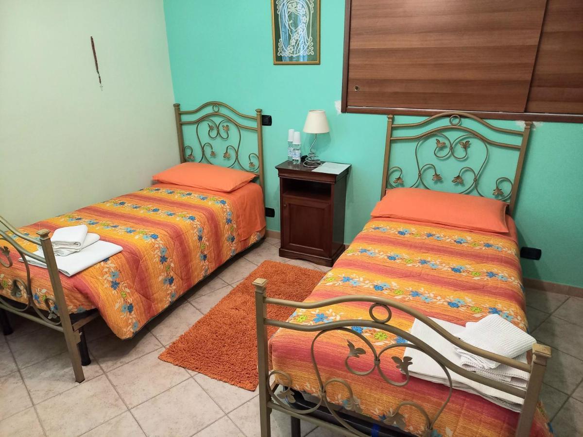 B&B Le Colonne Montefusco 外观 照片