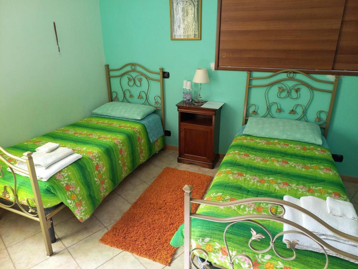 B&B Le Colonne Montefusco 外观 照片
